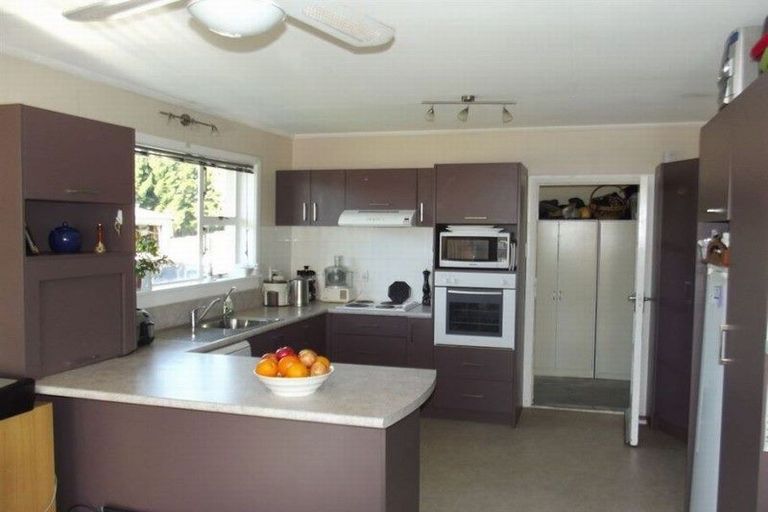 Photo of property in 35 Bakers Road, Waimate, 7978