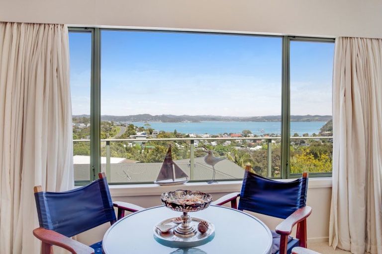 Photo of property in 37 Oneroa Road, Russell, 0202