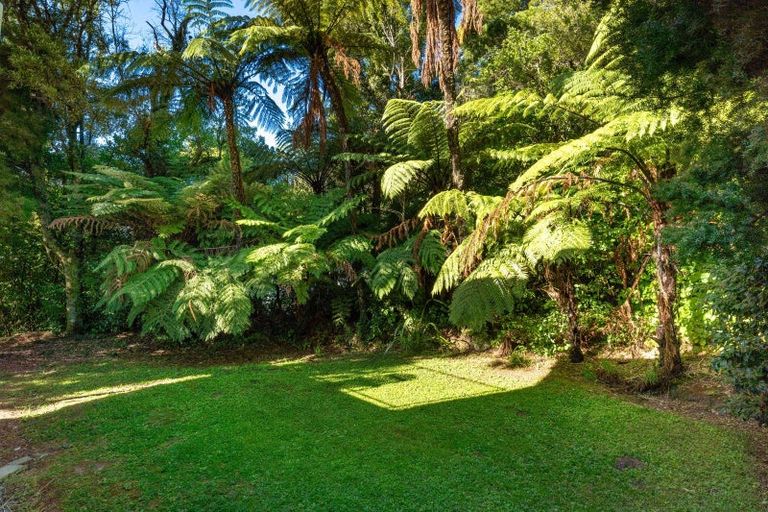 Photo of property in 3900 Kenepuru Road, Black Rock, Picton, 7282