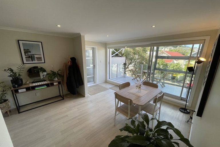 Photo of property in 125a Elizabeth Street, Mount Victoria, Wellington, 6011