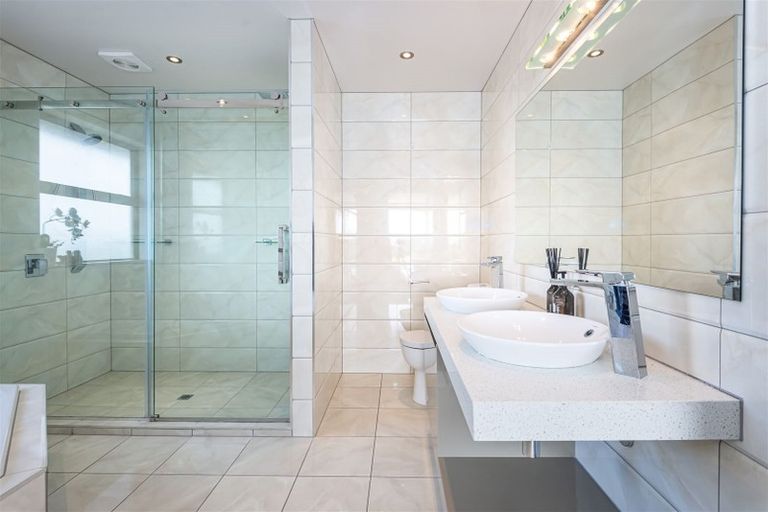 Photo of property in 16 Mariposa Crescent, Aidanfield, Christchurch, 8025