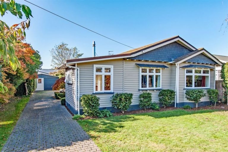 Photo of property in 12 Jacobs Street, St Albans, Christchurch, 8014