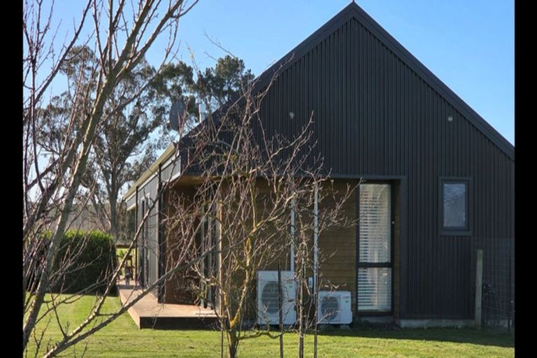 Photo of property in 48 Sherwood Road, Makikihi, Waimate, 7978