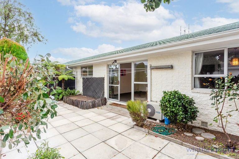 Photo of property in 2/30 Garvins Road, Hornby, Christchurch, 8042