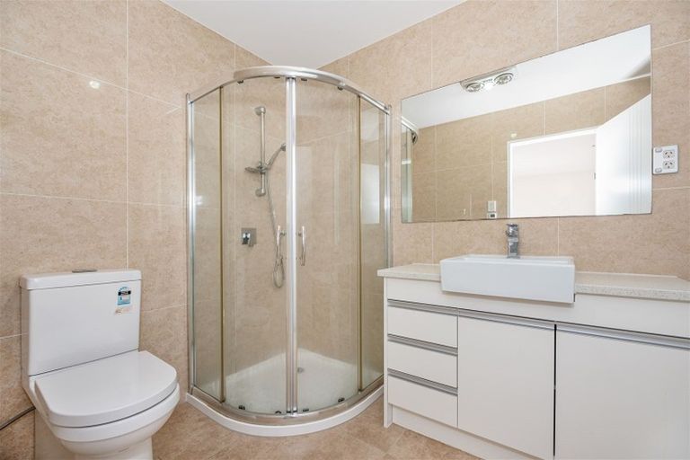 Photo of property in 47 Tiriwa Drive, Massey, Auckland, 0614