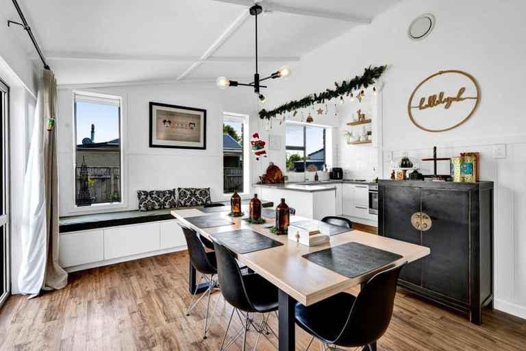 Photo of property in 8 Richmond Street, Fitzroy, New Plymouth, 4312