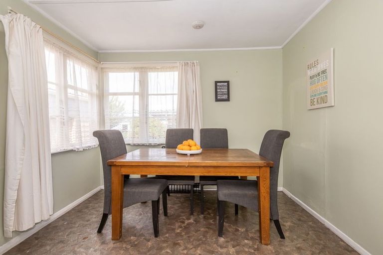 Photo of property in 66 Rintoul Street, Westport, 7825