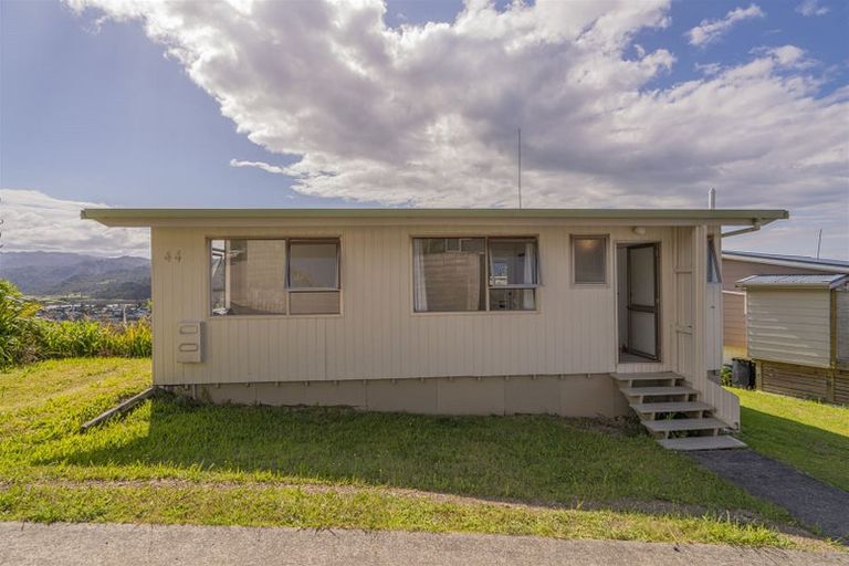 Photo of property in 44 Motuhoa Road, Tairua, 3508