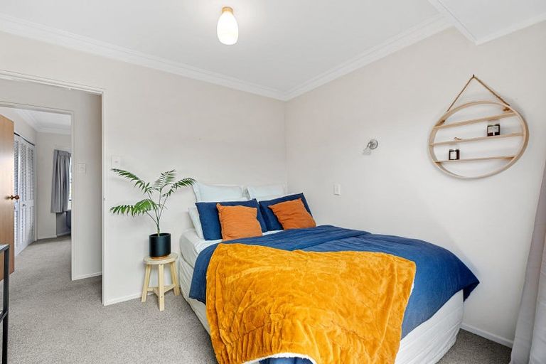 Photo of property in 493c Devonport Road, Tauranga South, Tauranga, 3112