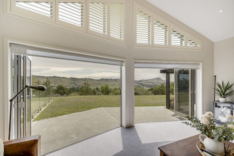 Photo of property in 41 Raratu Road, Kahuranaki, Havelock North, 4295