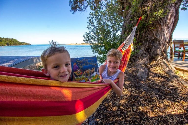 Photo of property in 2050 Ngunguru Road, Ngunguru, Whangarei, 0173