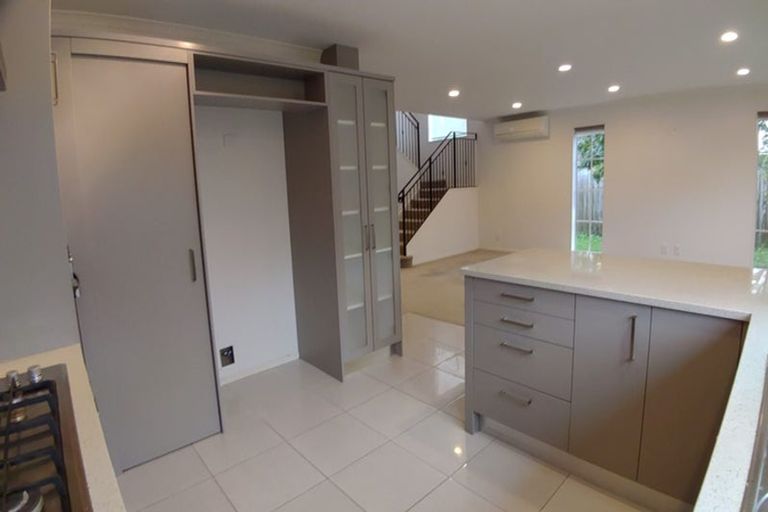 Photo of property in 18 Lake Drive, Karaka, Papakura, 2113