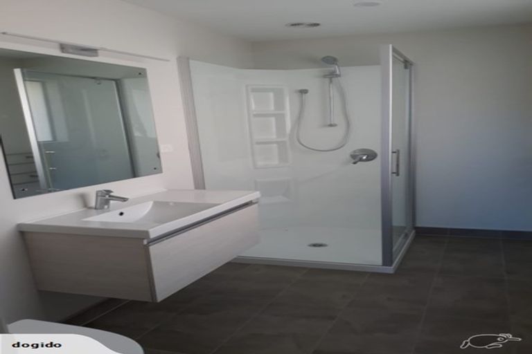 Photo of property in 10 Gibboney Place, Pokeno, 2402