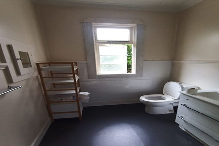 Photo of property in 47 Totara Street, Ravensbourne, Dunedin, 9022