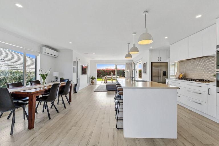 Photo of property in 46 Helen June Avenue, Flagstaff, Hamilton, 3210