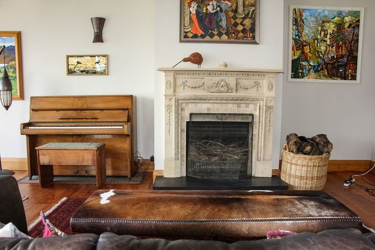 Photo of property in 90a Awa Road, Seatoun, Wellington, 6022