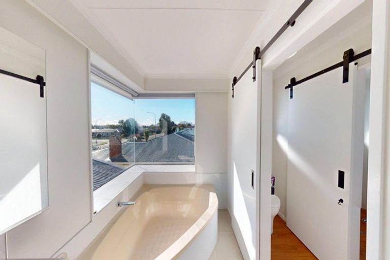 Photo of property in 1 Hurley Place, Awapuni, Palmerston North, 4412