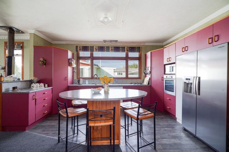 Photo of property in 89 Half Mile Road, Tuatapere, 9620