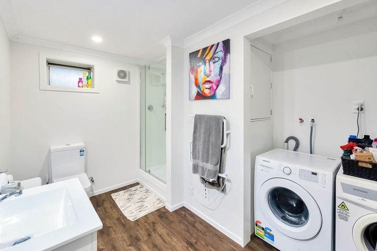 Photo of property in 43 Glendene Avenue, Glendene, Auckland, 0602