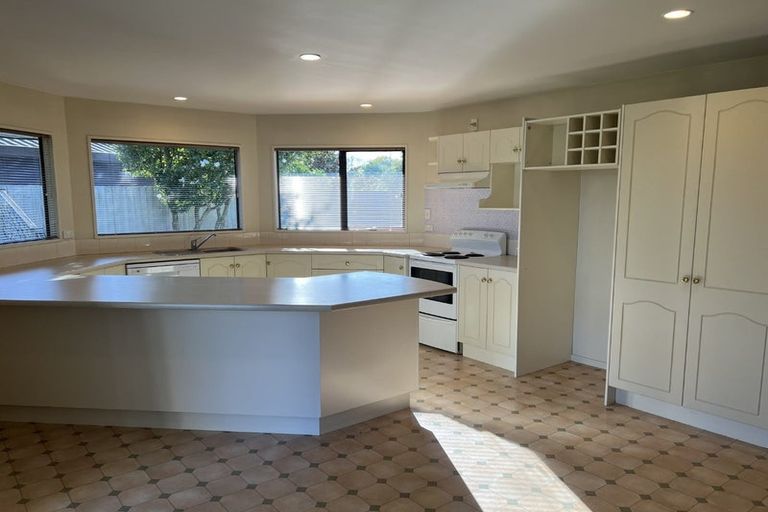 Photo of property in 8 Oldham Place, Darfield, 7510