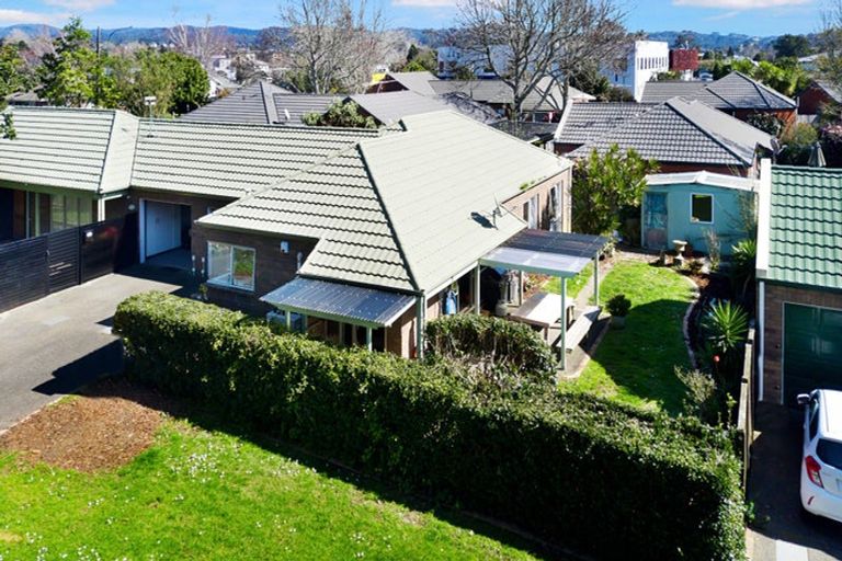 Photo of property in 4 Glenarden Way, Ranui, Auckland, 0612