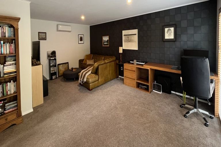 Photo of property in 53 Kidson Terrace, Cashmere, Christchurch, 8022