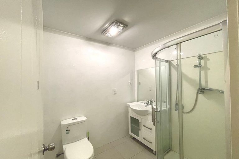 Photo of property in 39b Simpson Road, Ranui, Auckland, 0612