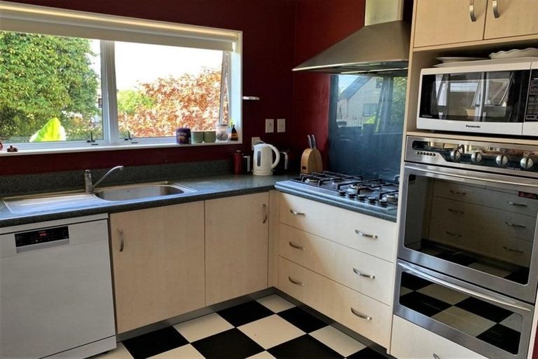 Photo of property in 19 Feary Crescent, Takaka, 7110