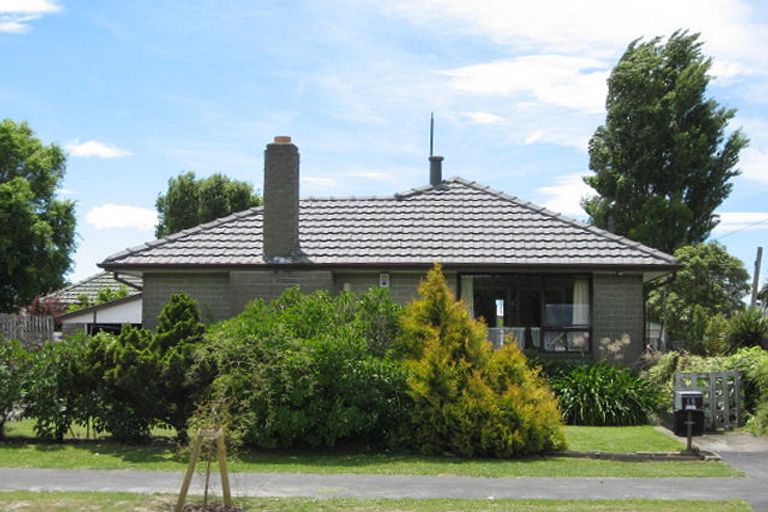 Photo of property in 19 Glenroy Street, Woolston, Christchurch, 8062