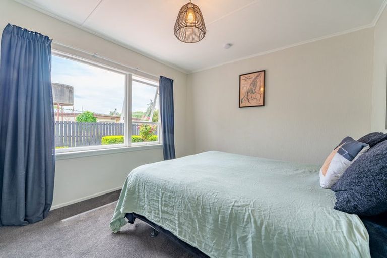 Photo of property in 6 Burke Street, Pleasant Point, 7903