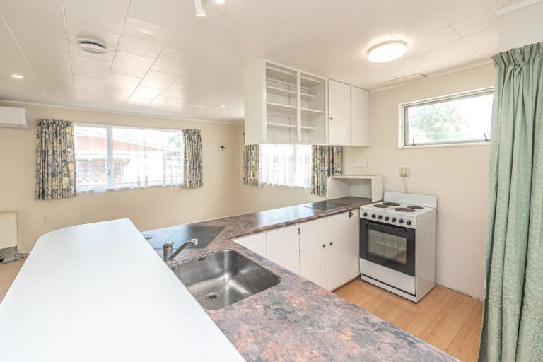 Photo of property in 2/12 Paterson Street, Aramoho, Whanganui, 4500