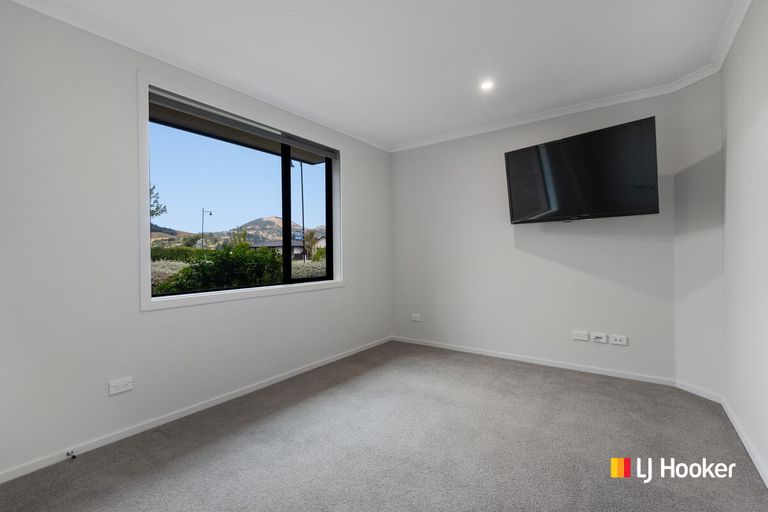 Photo of property in 1 Carrick Place, Mosgiel, 9024