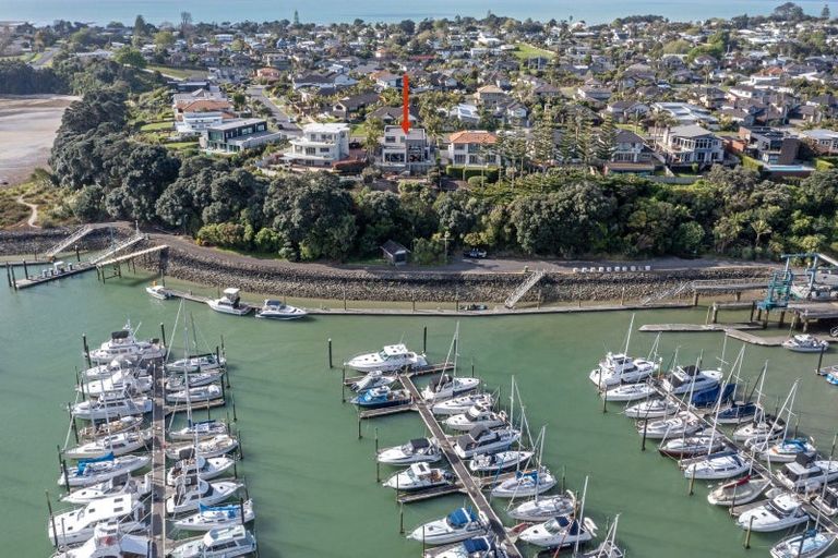 Photo of property in 81 Pine Harbour Parade, Beachlands, Auckland, 2018