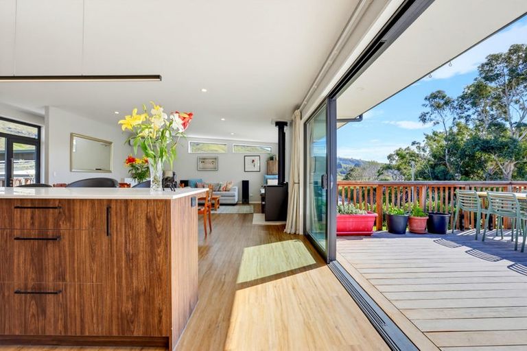 Photo of property in 13 Matuku Lane, Heathcote Valley, Christchurch, 8022