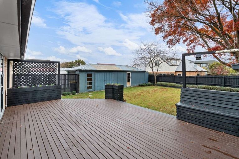 Photo of property in 14 Hudson Street, Bryndwr, Christchurch, 8053