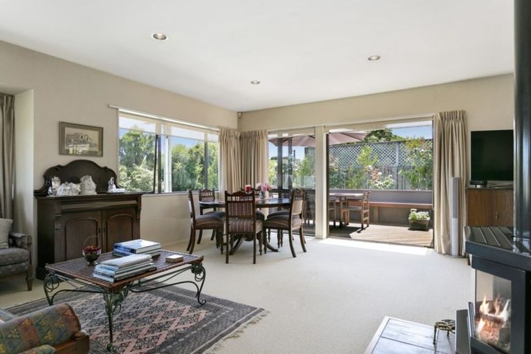 Photo of property in 11 Awanui Street, Hilltop, Taupo, 3330