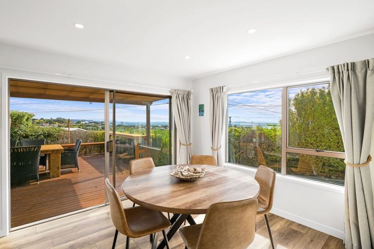 Photo of property in 36 Scott Road, Stanmore Bay, Whangaparaoa, 0932