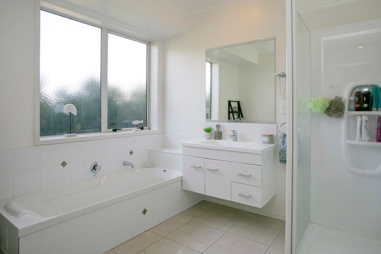 Photo of property in 2/25 Marshall Avenue, Richmond Heights, Taupo, 3330