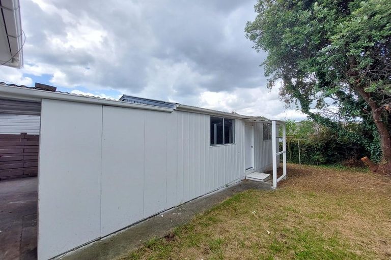 Photo of property in 11 Gambare Place, Wattle Downs, Auckland, 2103