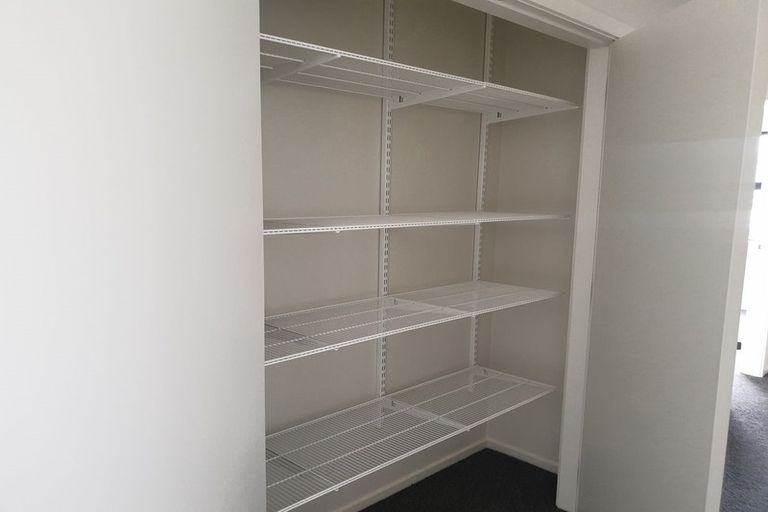 Photo of property in 27 Karearea Avenue, Kenepuru, Porirua, 5022