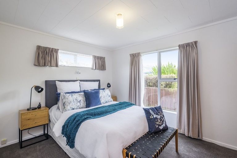 Photo of property in 128a Arawhata Road, Paraparaumu, 5032