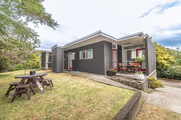 Photo of property in 20 Turere Place, Otamatea, Whanganui, 4501