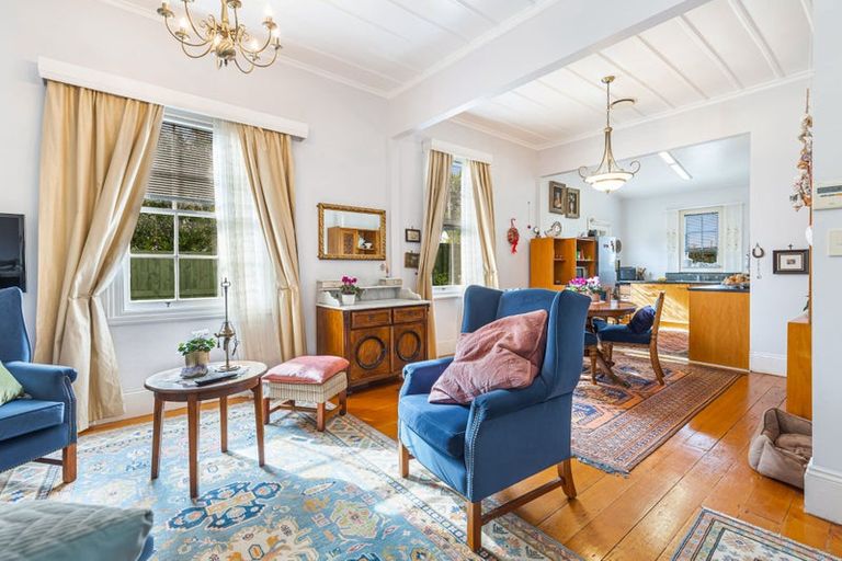 Photo of property in 57a Archibald Road, Kelston, Auckland, 0602