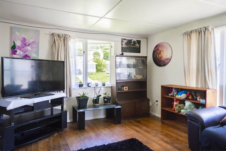 Photo of property in 30 Cambridge Terrace, Kaiti, Gisborne, 4010