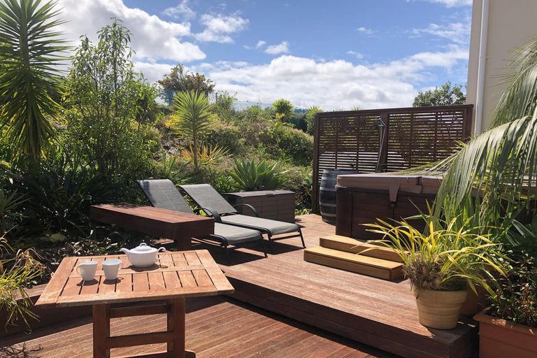 Photo of property in 37 Kingfisher Drive, Kerikeri, 0294