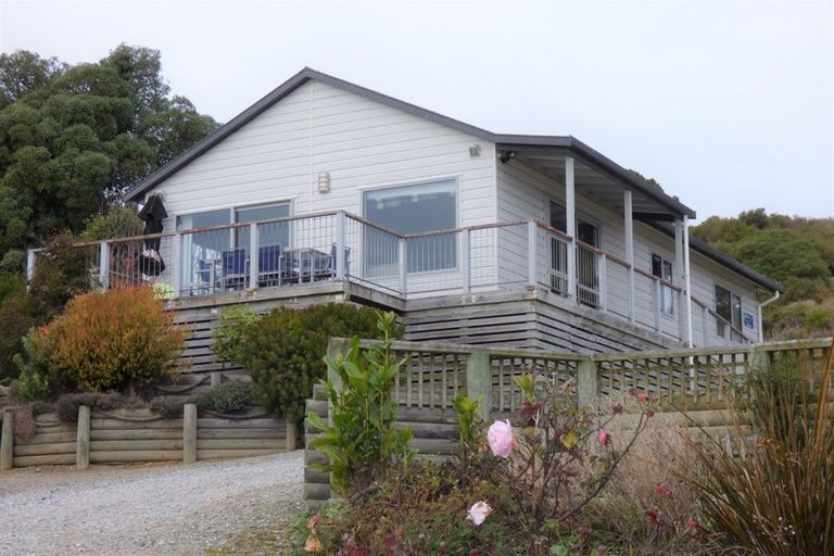 Photo of property in 28-30 Haven Street, Moeraki, Palmerston, 9482