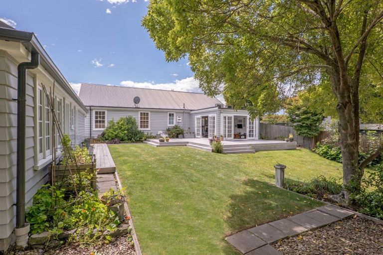 Photo of property in 20 Royds Street, Fendalton, Christchurch, 8014