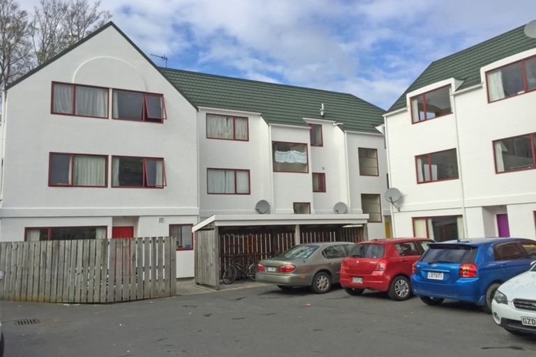 Photo of property in 12/783 Great King Street, North Dunedin, Dunedin, 9016