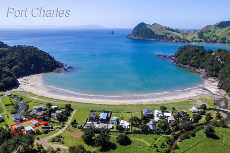 Photo of property in 3 Stony Bay Road, Port Charles, Coromandel, 3584