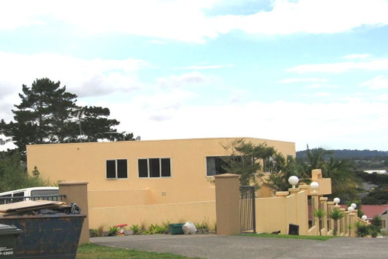 Photo of property in 16 Belvedere Court, West Harbour, Auckland, 0618